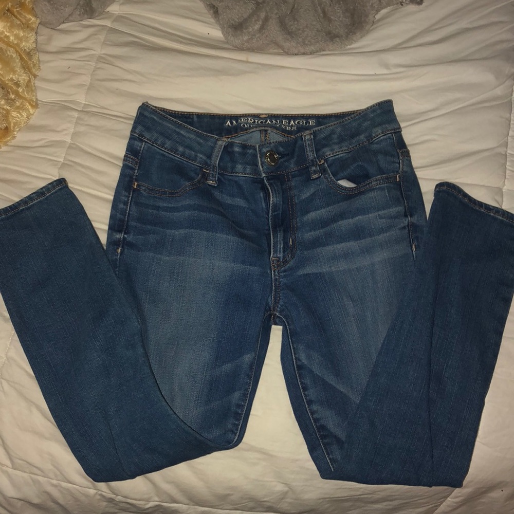 high rise american eagle cropped jeans